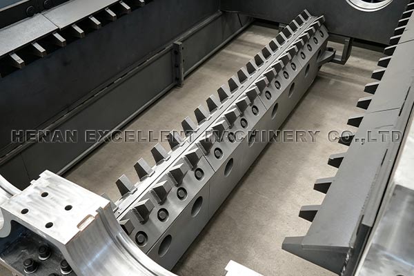 Adjustable Crushing Beam Adjustable Crushing Beam