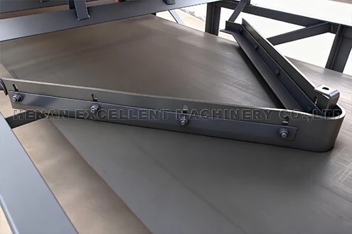 Portable Conveyor System Return Belt Cleaner Portable Conveyor System Return Belt Cleaner