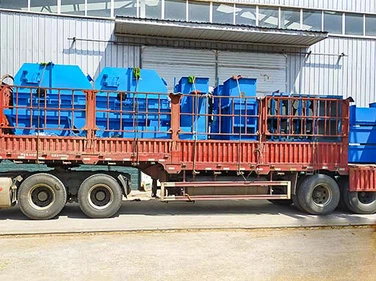 Vertical Bucket Conveyor Package Delivery Vertical Bucket Conveyor Package Delivery