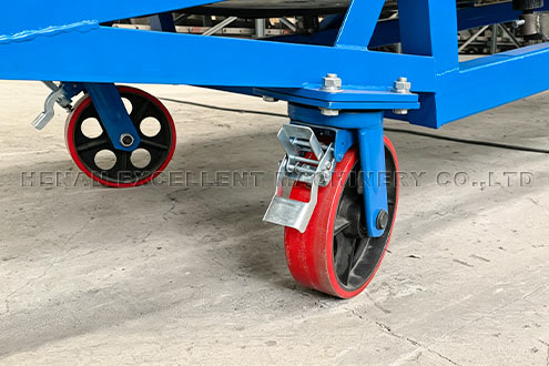 Mobile Inclined Belt Conveyors Universal Wheel Mobile Inclined Belt Conveyors Universal Wheel